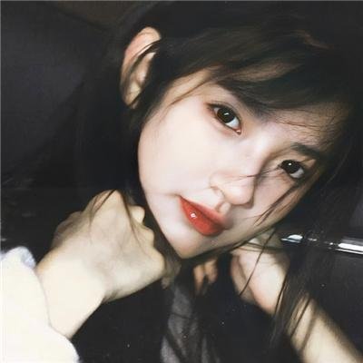雾中的女孩